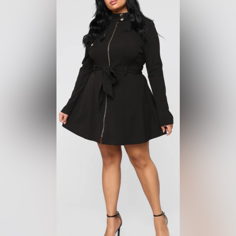 Black Long Sleeve Zip-Up Jacket